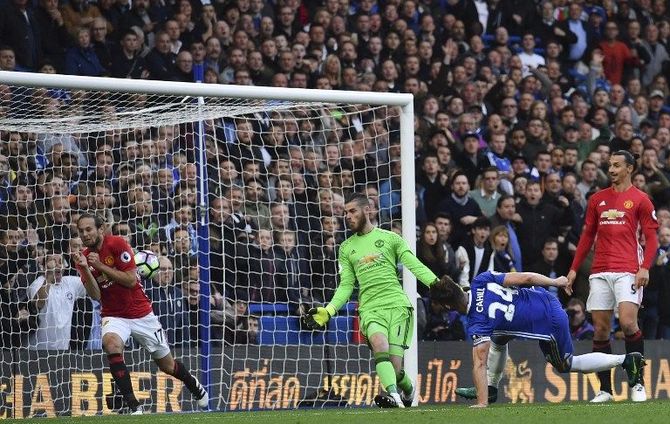 676377-gary-cahill