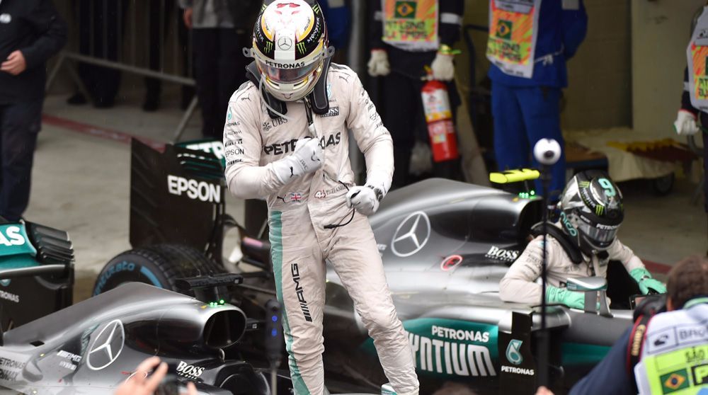 705369-lewis-hamilton