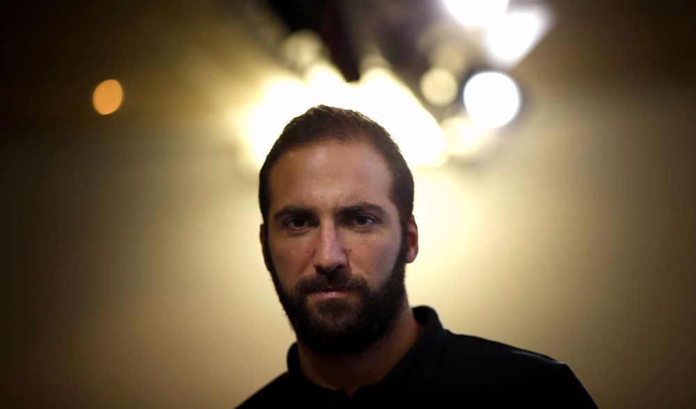 719816-higuain