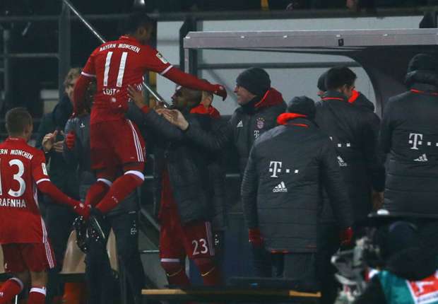douglas-costa-bundesliga-darmstadt-v-bayern-181216_1ss7wmo19488p1lgsr63cdbt3w