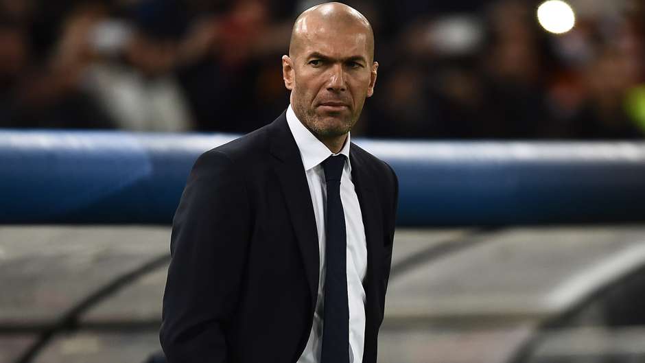 zinedine-zidane-real-madrid-champions-league_s51ukxpox1vj1v3zlzoh946l7