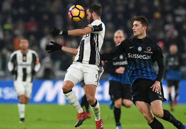 miralem-pjanic-mattia-caldara-juventus-atalanta-coppa-italia_srnvvflb3r0i13gefnc5fkroh