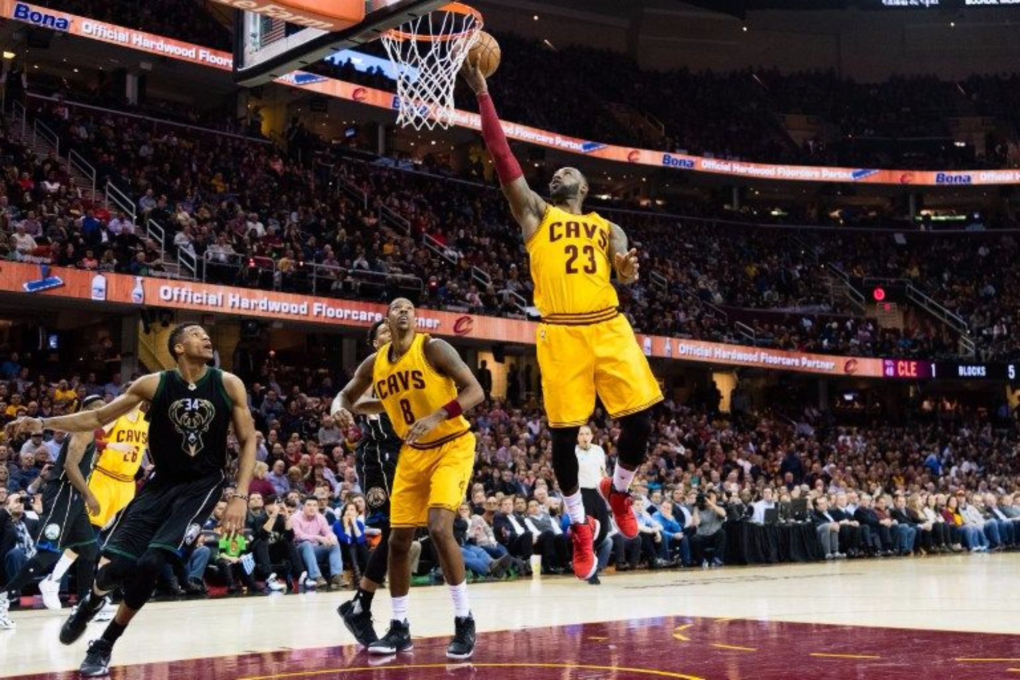 905247-063_646056828