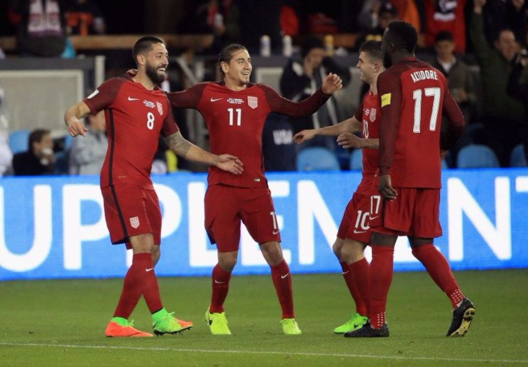 956198-063_657519500