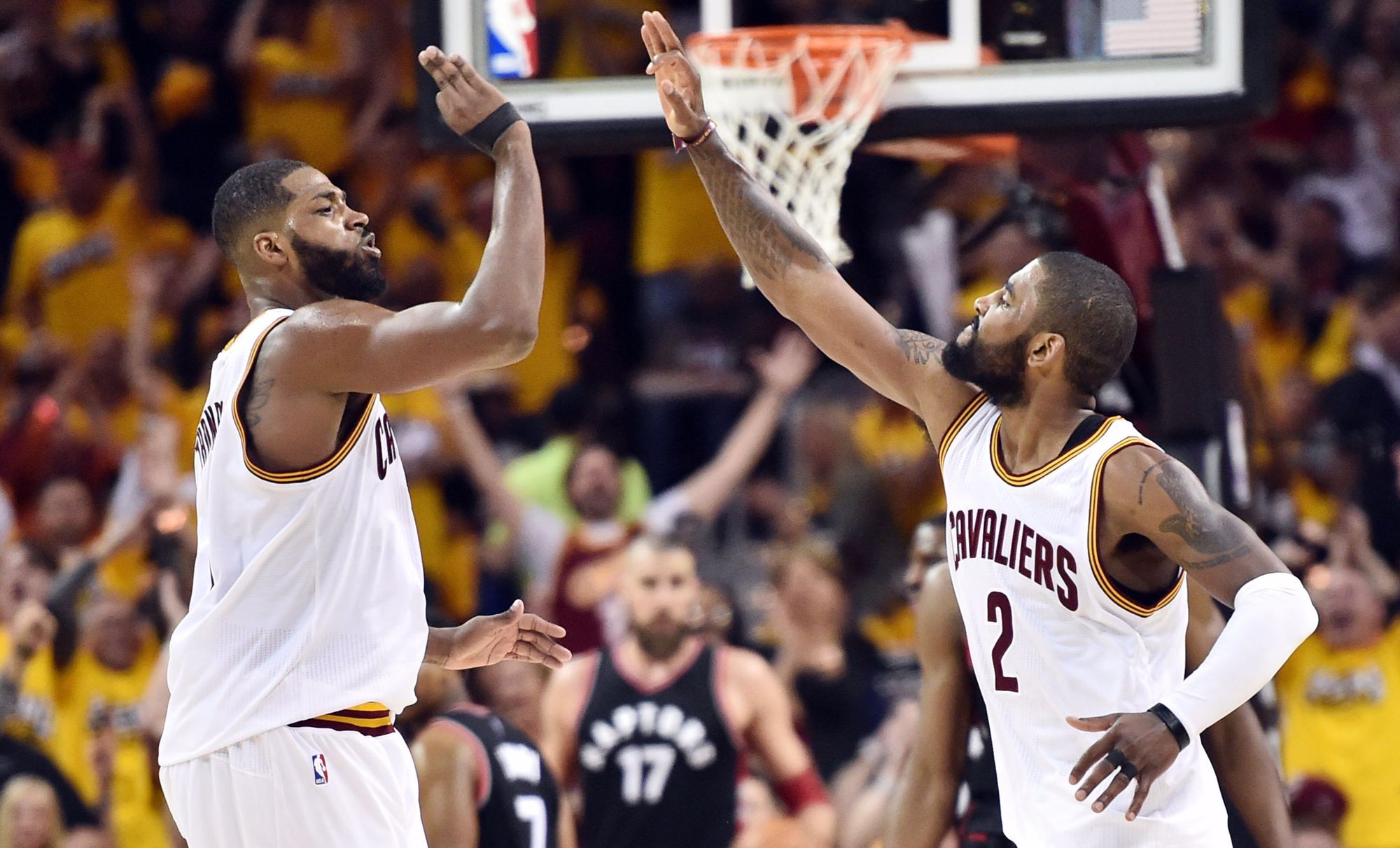 1036090-2017-05-02T013142Z_1883726256_NOCID_RTRMADP_3_NBA-PLAYOFFS-TORONTO-RAPTORS-AT-CLEVELAND-CAVALIERS