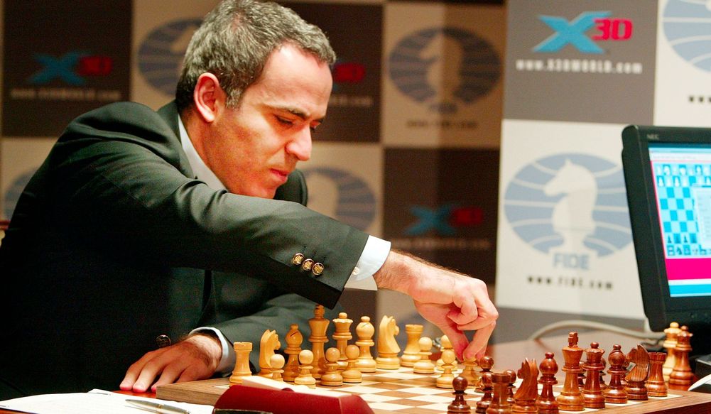 1225532-2003-01-30T120000Z_581206575_RP3DRIJPVVAA_RTRMADP_3_LIFE-CHESS-KASPAROV