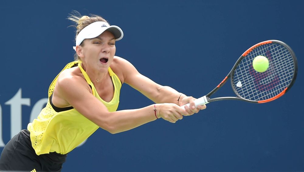 1230320-2017-08-12T172442Z_616301230_NOCID_RTRMADP_3_TENNIS-ROGERS-CUP