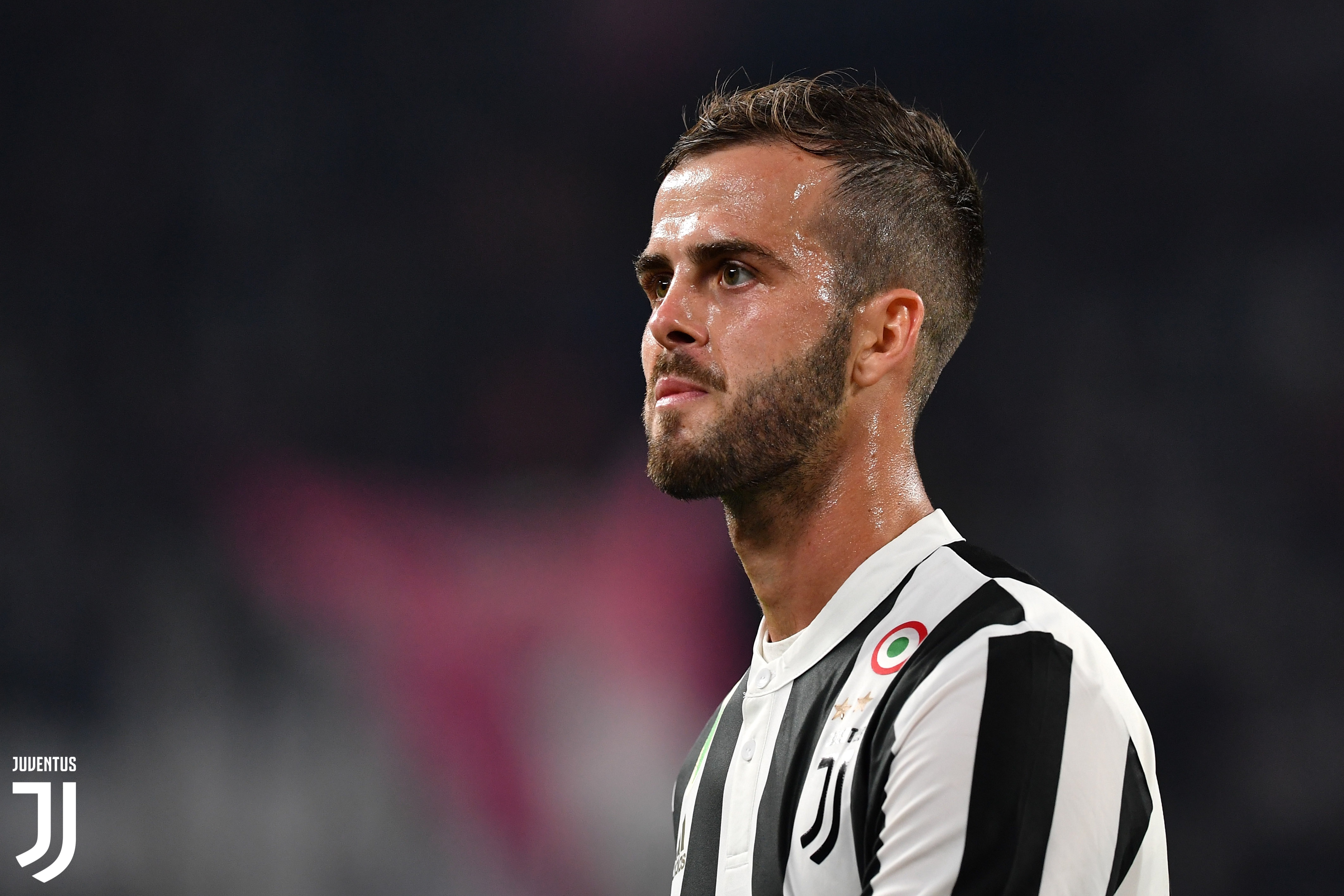 TURIN, ITALY - SEPTEMBER 23: Miralem Pjanic of Juventus looks on during the Serie A match between Juventus and Torino FC on September 23, 2017 in Turin, Italy. (Photo by Valerio Pennicino - Juventus FC/Juventus FC via Getty Images)