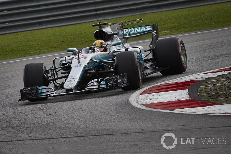 f1-malaysian-gp-2017-lewis-hamilton-mercedes-amg-f1-w08-5731402