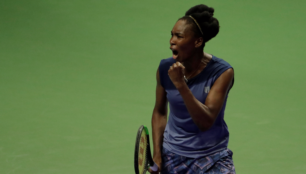 1370352-2017-10-24T151936Z_407204448_RC175B3C51F0_RTRMADP_3_TENNIS-WTAFINALS