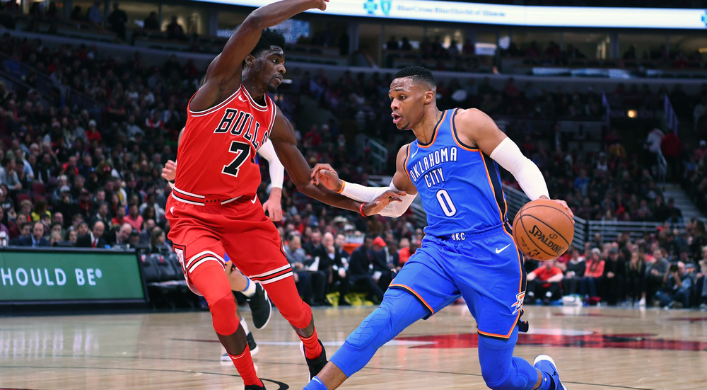 1379871-2017-10-29T005702Z_47829756_NOCID_RTRMADP_3_NBA-OKLAHOMA-CITY-THUNDER-AT-CHICAGO-BULLS