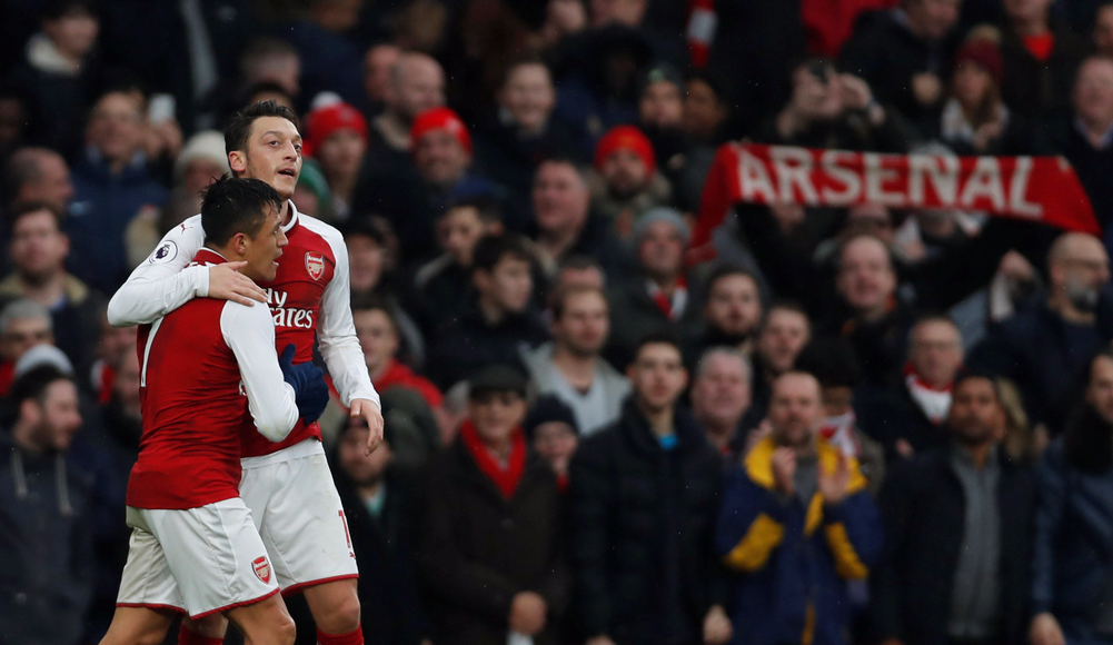 1444404-2017-11-18T132646Z_2129100020_RC114998BC10_RTRMADP_3_SOCCER-ENGLAND-ARS-TOT