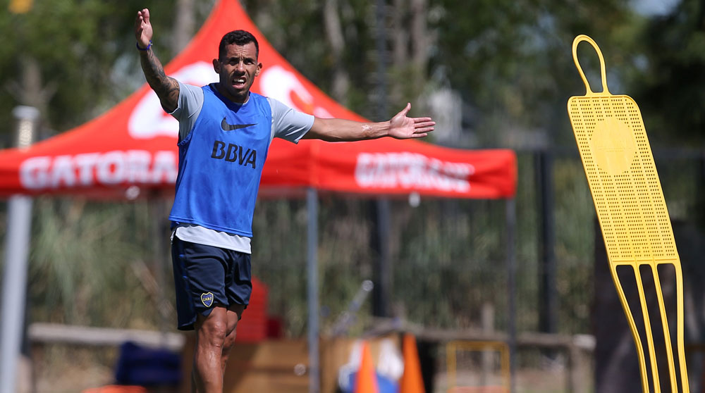 1556099-Carlos-Tevez