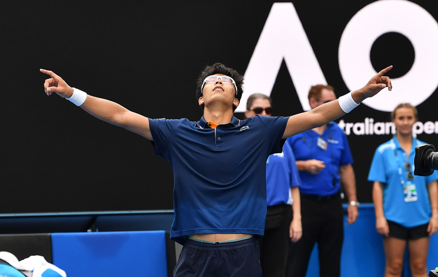 1584573-Hyeon-Chung