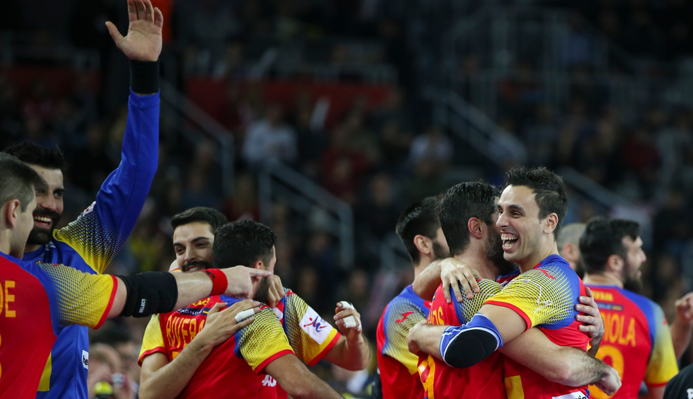 1608763-2018-01-28T210149Z_690525566_UP1EE1S1MF0EI_RTRMADP_3_HANDBALL-EUROPE-ESP-SWE