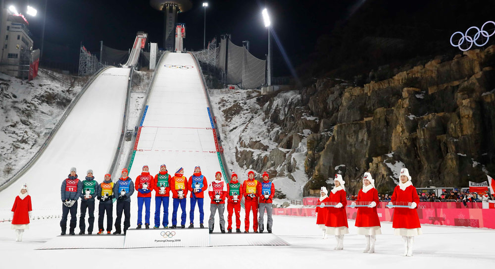 1672951-2018-02-19T143835Z_454190153_DEVEE2J14OAB0_RTRMADP_3_OLYMPICS-2018-SKIJ-M-TEAM