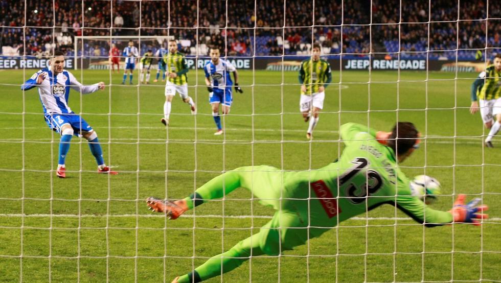 DWwGzTUX0AA8niR